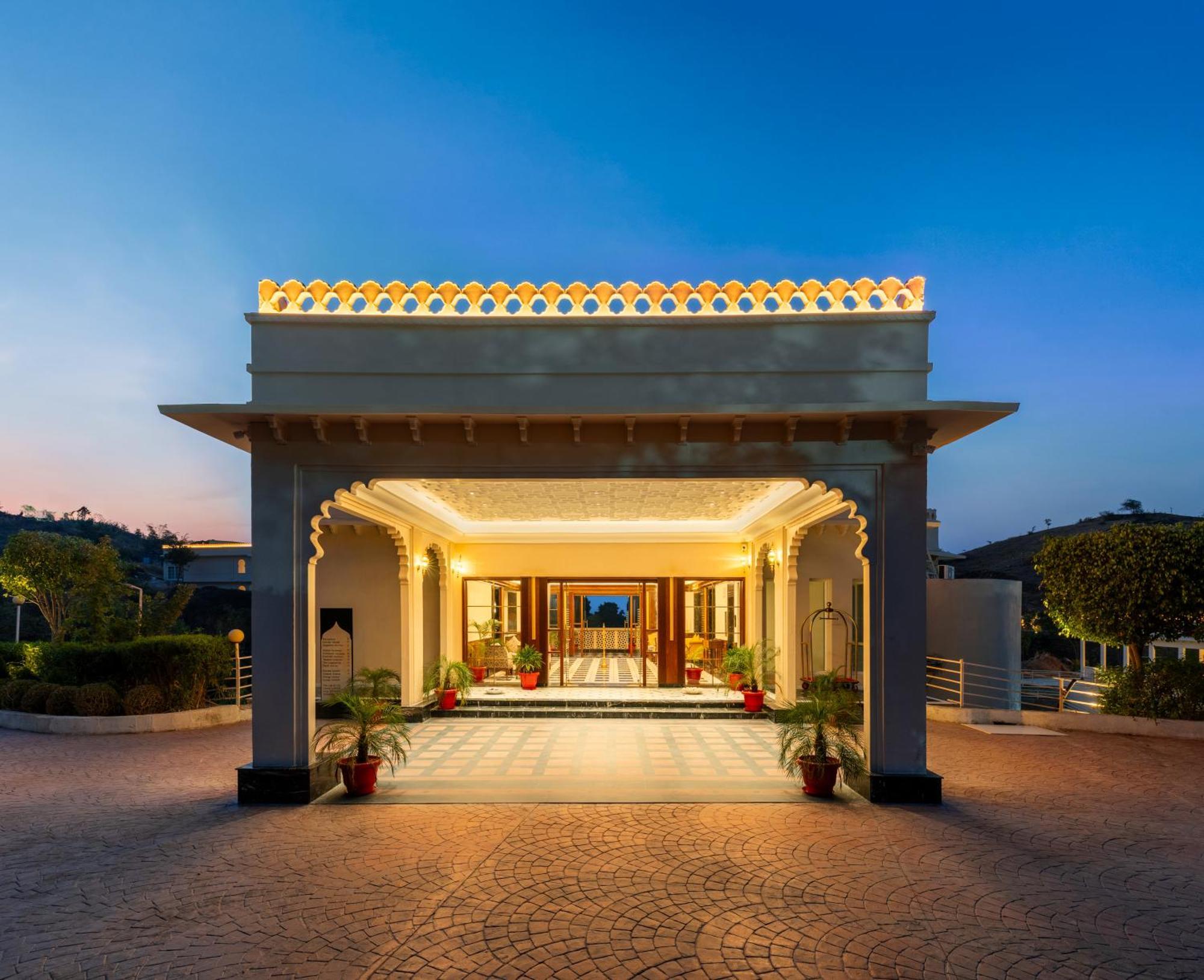Sayaji Resorts & Spa Удайпур Экстерьер фото